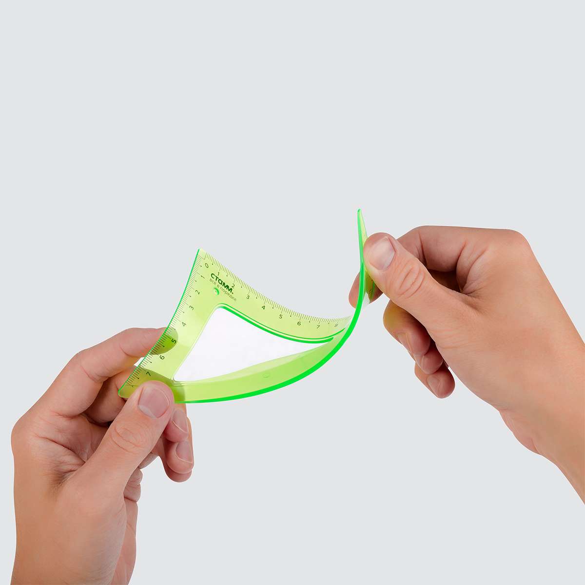 Треугольник 30°, 13см СТАММ, пластиковый, гибкий, прозрачный, зеленый, европодвес