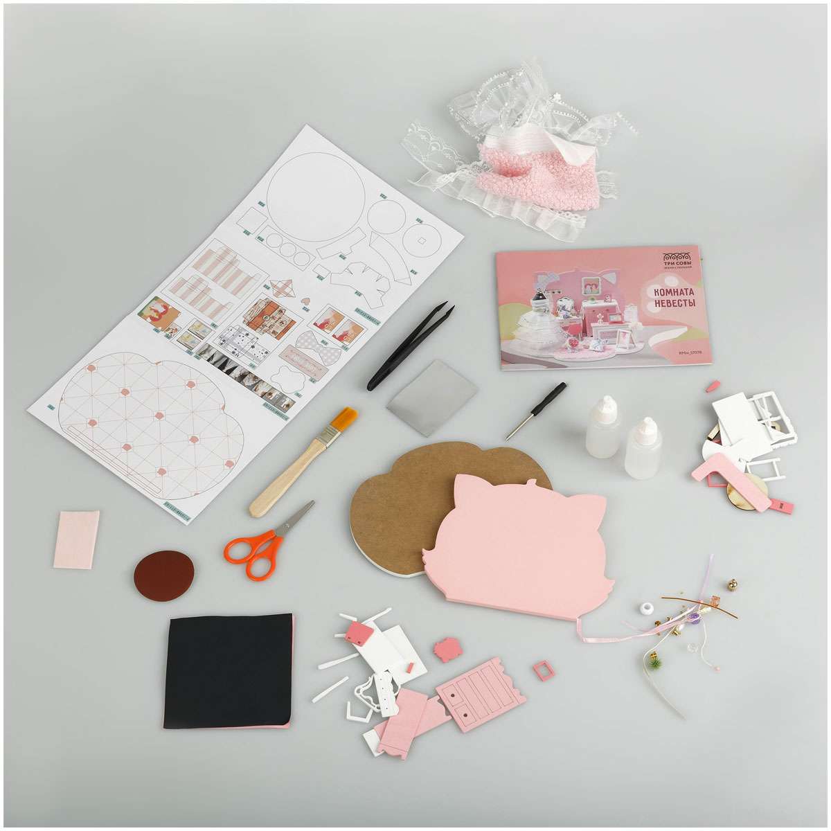 Сборная модель ТРИ СОВЫ, Румбокс "Комната невесты", инструменты, клей, картонная коробка