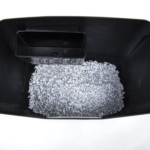 Уничтожитель (шредер) BRAUBERG 818M, 5 уровень секретности, фрагменты 3х10 мм, 8 листов, корзина 18 