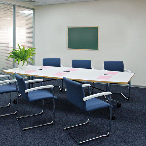 Доска для мела магнитная 30х45 см, зеленая, деревянная рамка, BRAUBERG "Wood", 238797